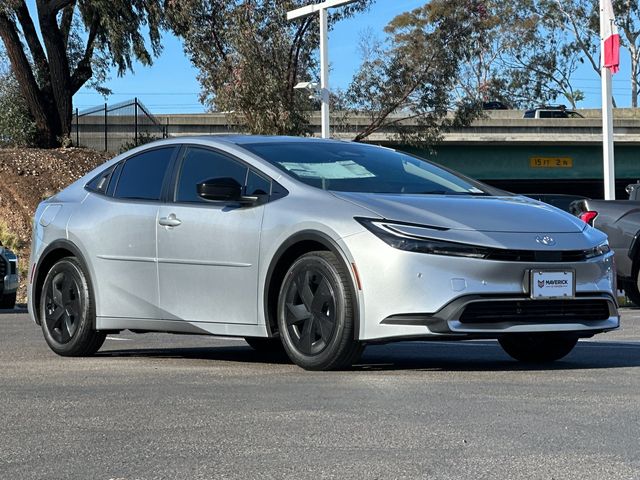 2026 Toyota Prius Plug-In Hybrid SE