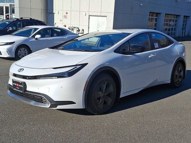 2026 Toyota Prius Plug-In Hybrid SE