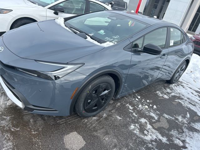 2026 Toyota Prius Plug-In Hybrid 