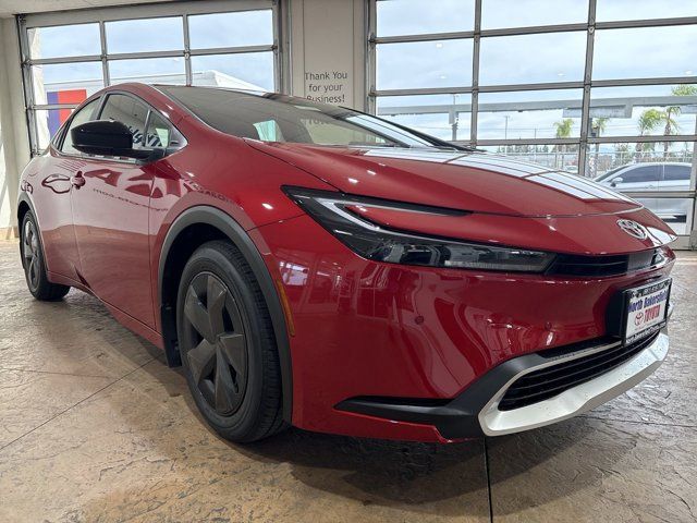 2026 Toyota Prius Plug-In Hybrid SE