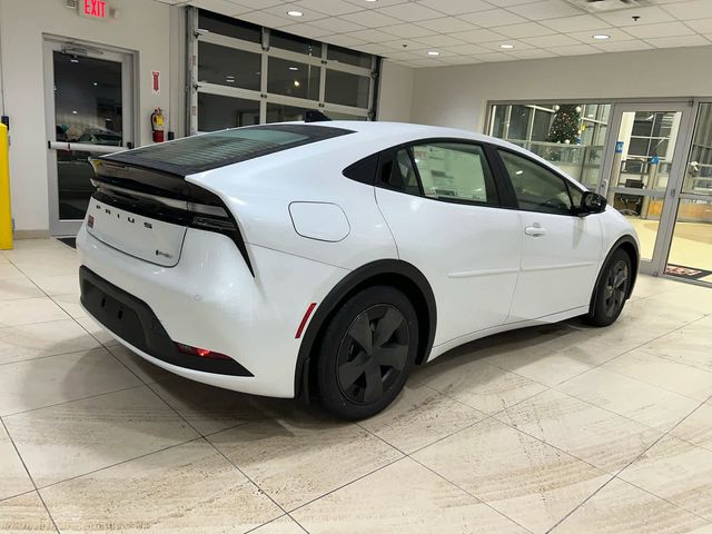 2026 Toyota Prius Plug-In Hybrid SE