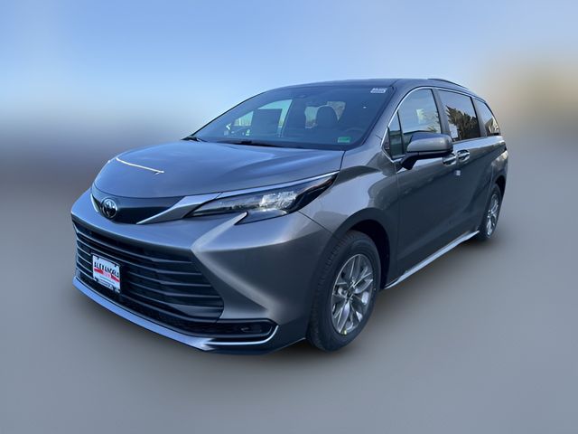 2026 Toyota Sienna LE
