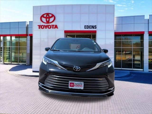 2026 Toyota Sienna Limited