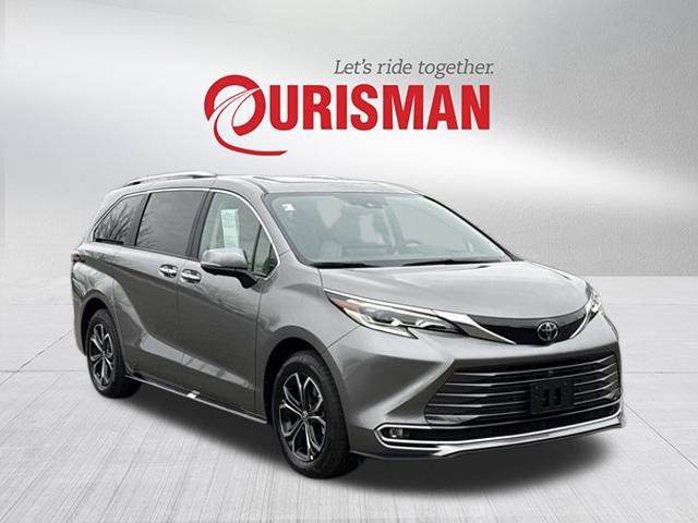 2026 Toyota Sienna Platinum