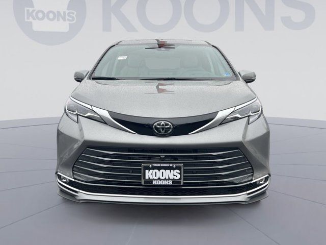 2026 Toyota Sienna Platinum