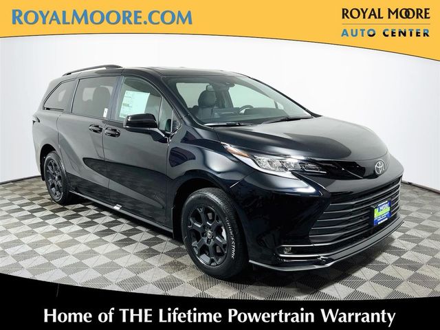 2026 Toyota Sienna Woodland Edition