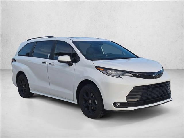 2026 Toyota Sienna Woodland Edition