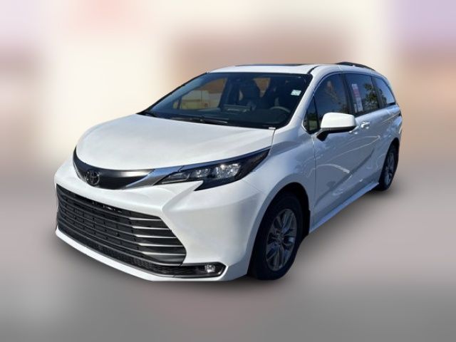 2026 Toyota Sienna XLE