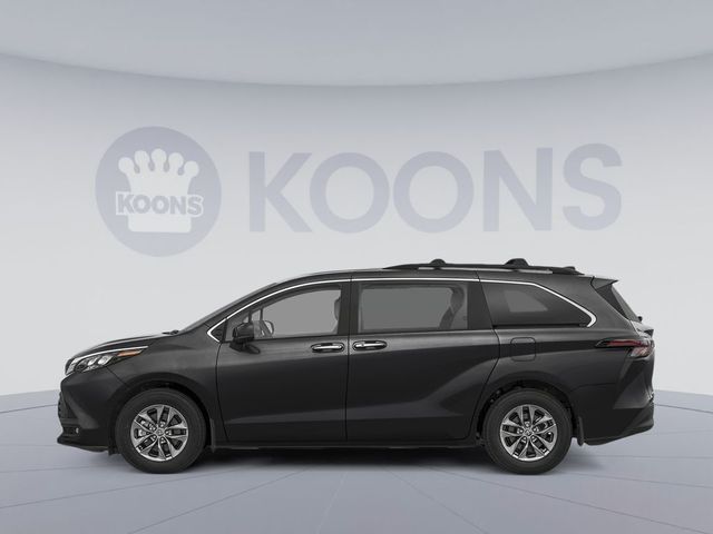 2026 Toyota Sienna XLE