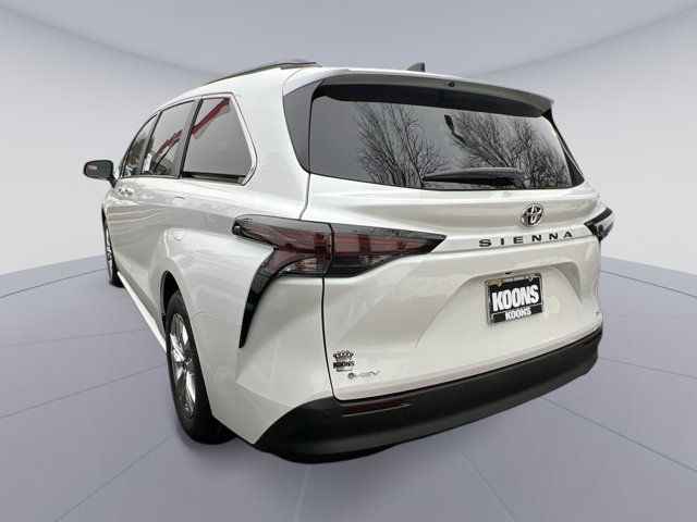 2026 Toyota Sienna XLE