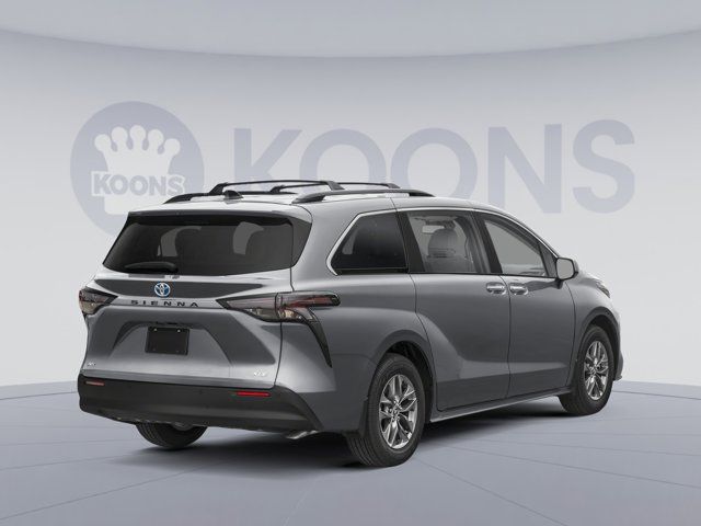 2026 Toyota Sienna XLE