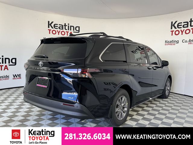 2026 Toyota Sienna XLE