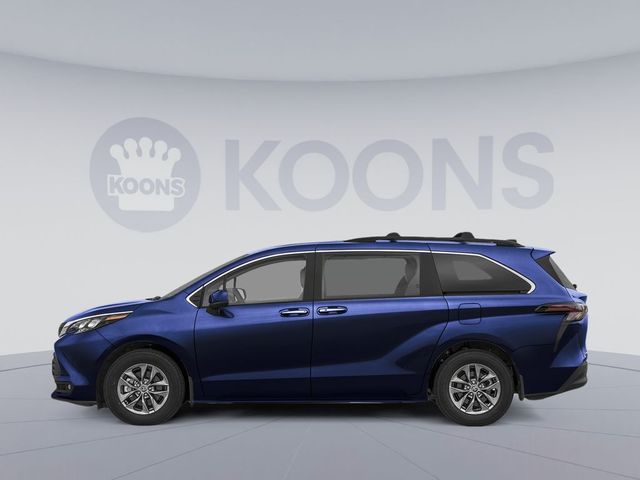 2026 Toyota Sienna XLE