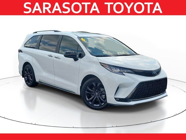 2026 Toyota Sienna XSE