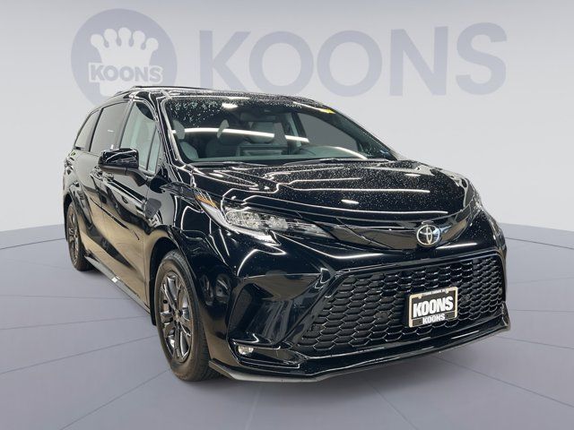 2026 Toyota Sienna XSE
