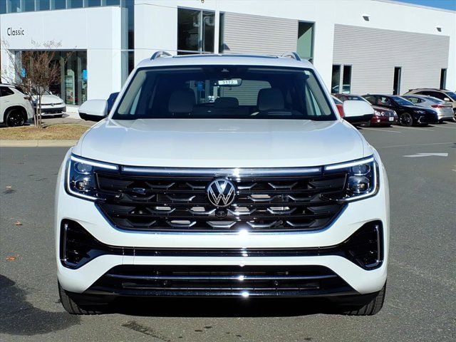2026 Volkswagen Atlas 2.0T SEL Premium R-Line