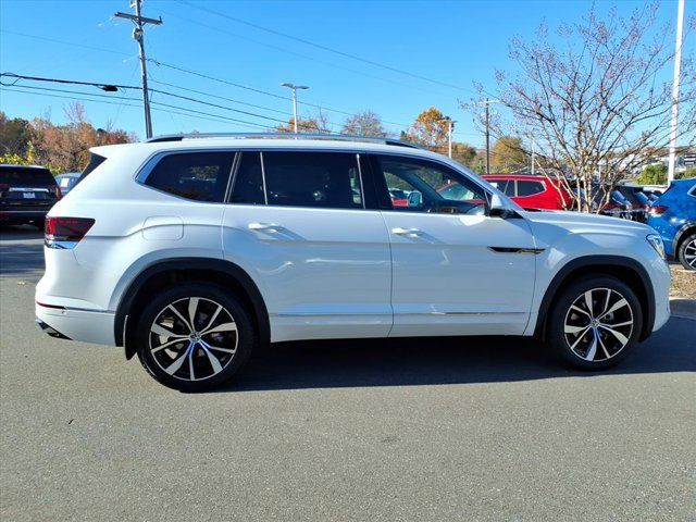 2026 Volkswagen Atlas 2.0T SEL Premium R-Line