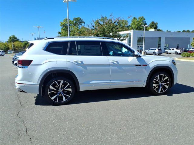 2026 Volkswagen Atlas 2.0T SEL Premium R-Line