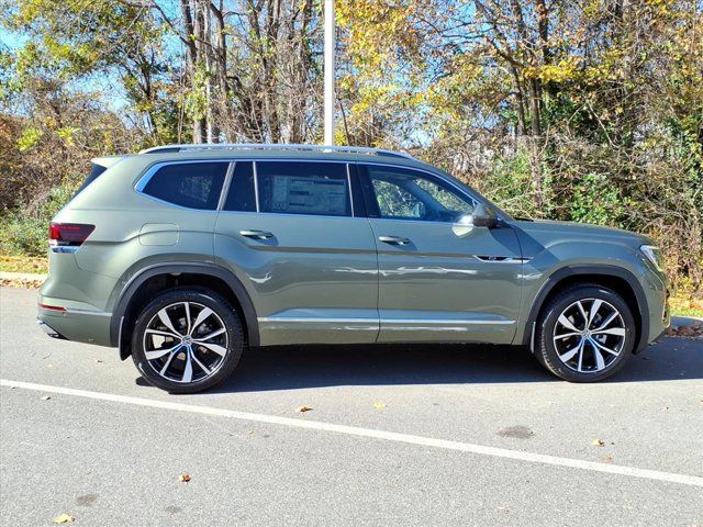 2026 Volkswagen Atlas 2.0T SEL Premium R-Line