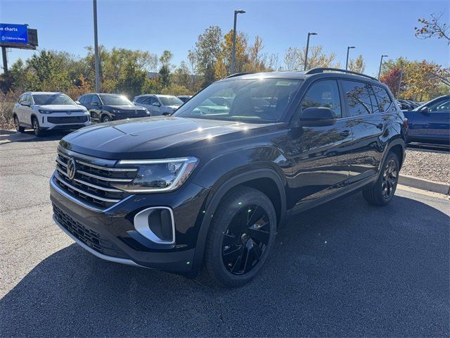 2026 Volkswagen Atlas 2.0T SE Technology