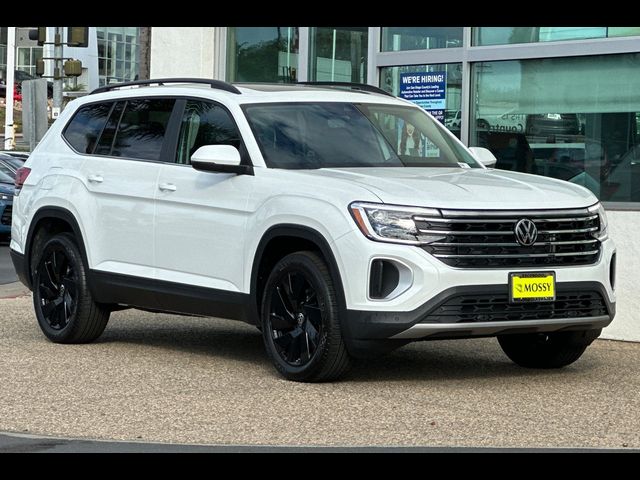 2026 Volkswagen Atlas 2.0T SE Technology