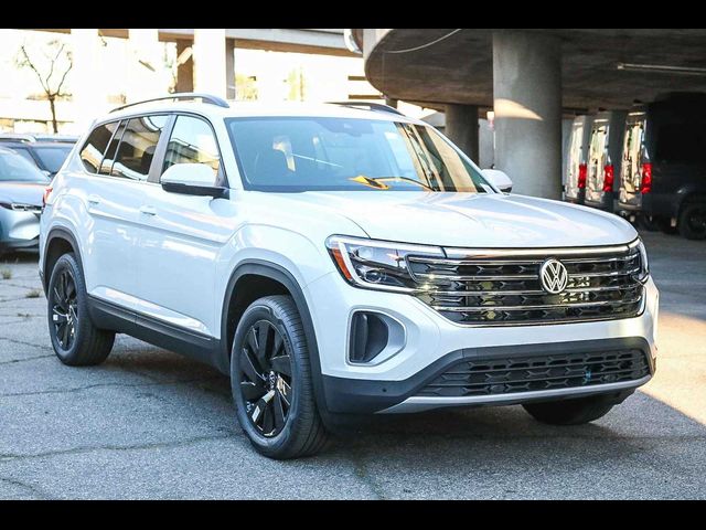 2026 Volkswagen Atlas 2.0T SE Technology