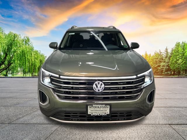 2026 Volkswagen Atlas 2.0T SE Technology