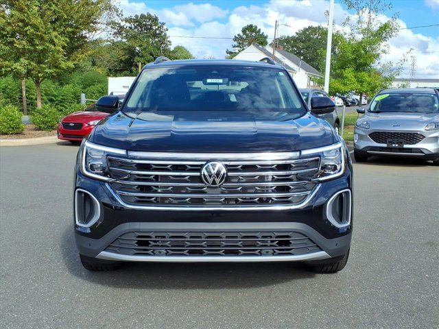 2026 Volkswagen Atlas 2.0T SE Technology