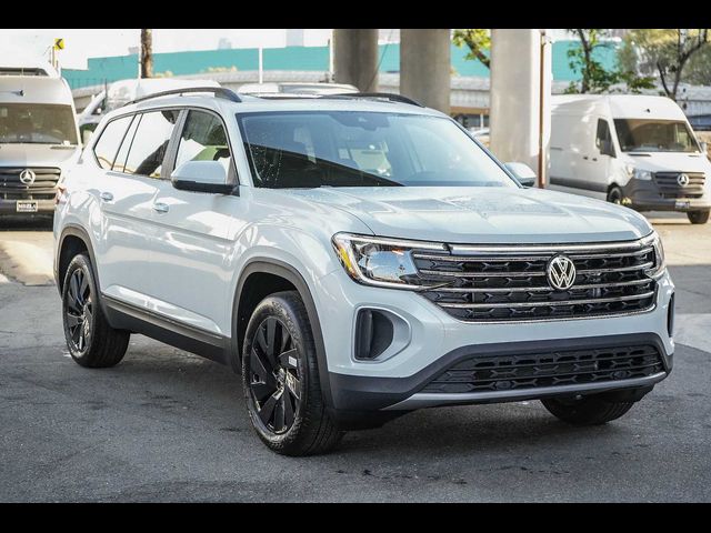 2026 Volkswagen Atlas 2.0T SE Technology