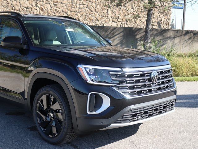 2026 Volkswagen Atlas 2.0T SE Technology