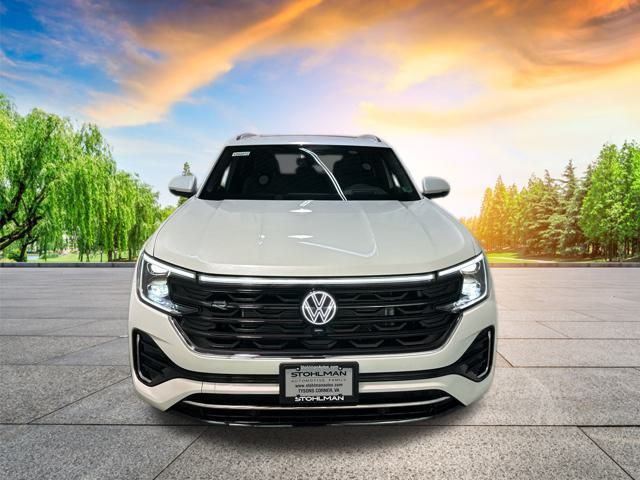 2026 Volkswagen Atlas Cross Sport 2.0T SEL Premium R-Line