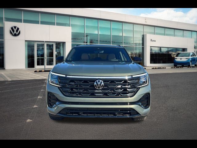 2026 Volkswagen Atlas Cross Sport 2.0T SEL R-Line Black