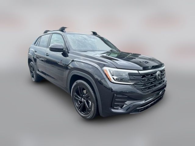 2026 Volkswagen Atlas Cross Sport 2.0T SEL R-Line Black