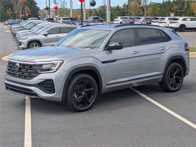 2026 Volkswagen Atlas Cross Sport 2.0T SEL R-Line Black