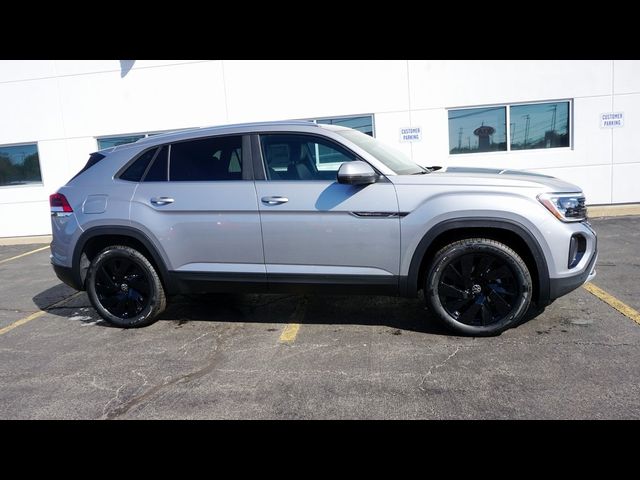 2026 Volkswagen Atlas Cross Sport 2.0T SE Technology