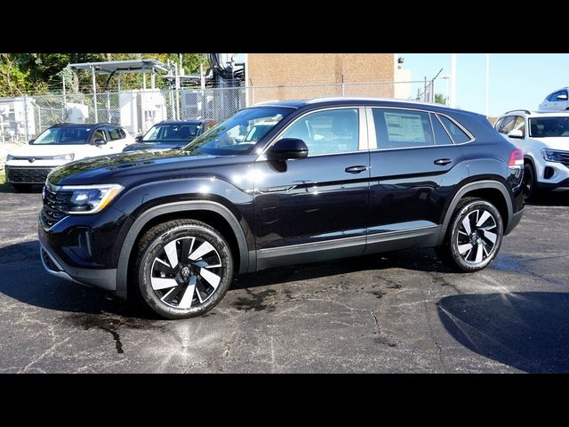 2026 Volkswagen Atlas Cross Sport 2.0T SE Technology