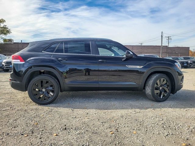 2026 Volkswagen Atlas Cross Sport 2.0T SE Technology