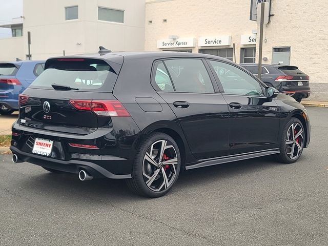 2026 Volkswagen Golf GTI SE