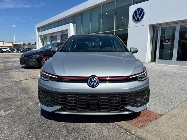 2026 Volkswagen Golf GTI SE