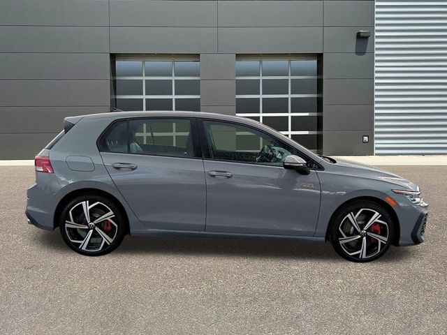 2026 Volkswagen Golf GTI SE