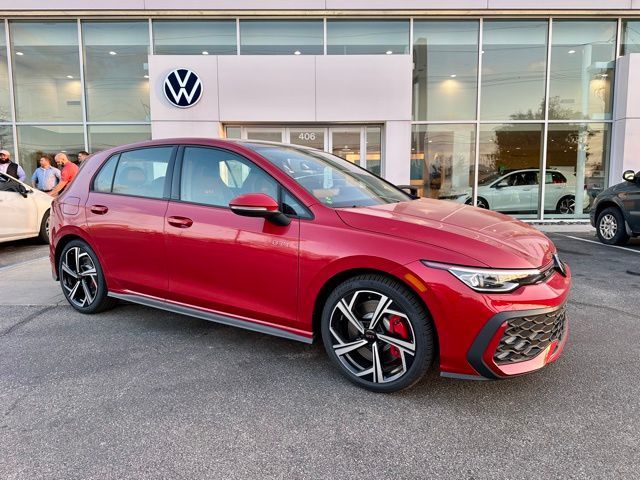 2026 Volkswagen Golf GTI SE