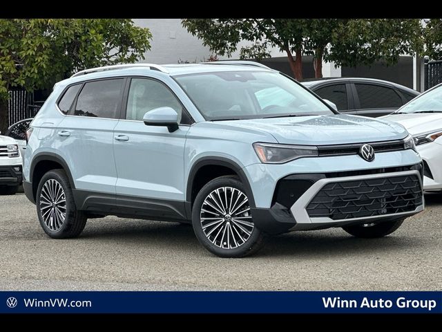 2026 Volkswagen Taos SE