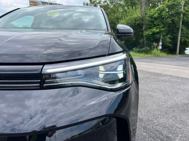 2026 Volkswagen Taos SE