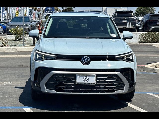 2026 Volkswagen Taos SE