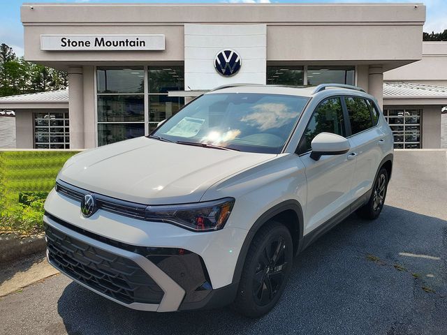 2026 Volkswagen Taos SE