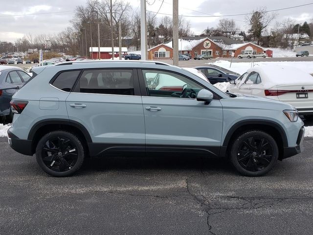 2026 Volkswagen Taos SE
