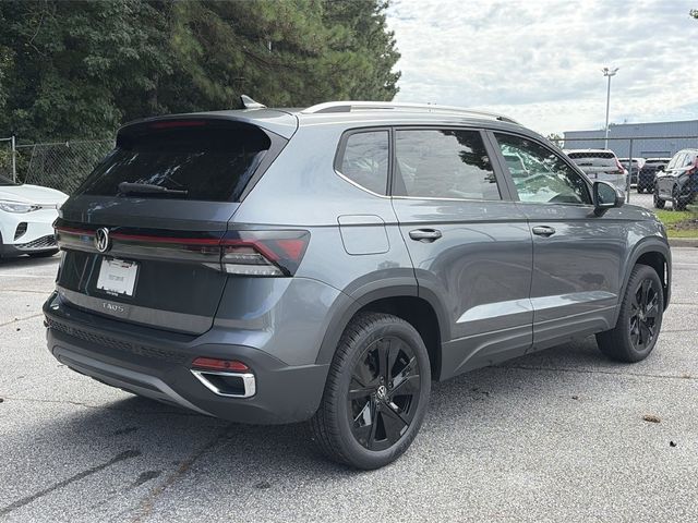 2026 Volkswagen Taos SE
