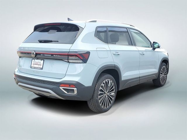 2026 Volkswagen Taos SE