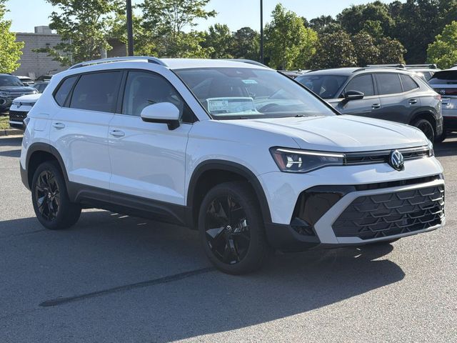 2026 Volkswagen Taos SE