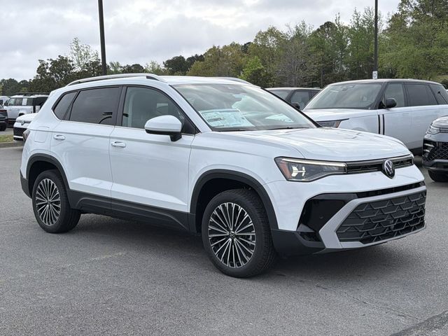 2026 Volkswagen Taos SE